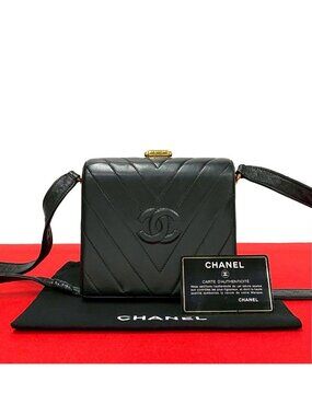 Chanel Card Stitch Coco Lambskin Leather Shoulder Bag Pochette Black